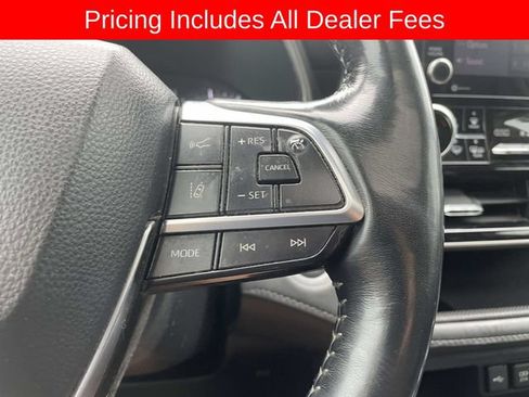 Used 2020 Toyota Highlander Limited AWD/4WD image 31