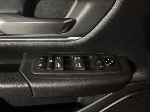 Used 2021 RAM 1500 Big Horn AWD/4WD image 18