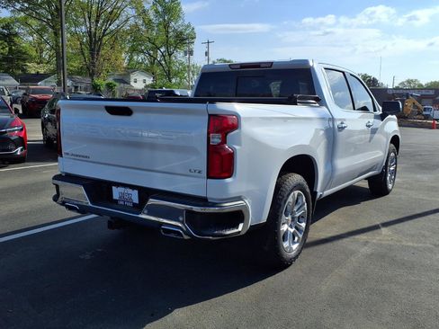 Used 2024 Chevrolet Silverado 1500 LTZ w/ LTZ Premium Package image 2
