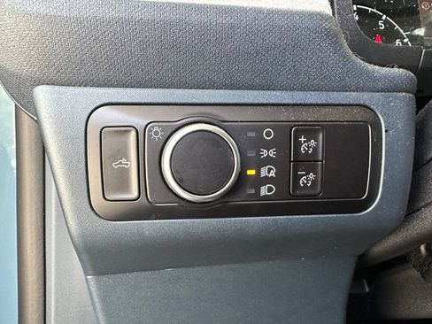 Used 2023 Ford Maverick XLT FWD image 19