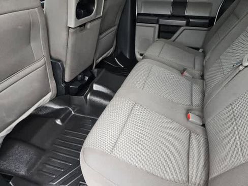 Used 2018 Ford F150 XLT RWD image 11