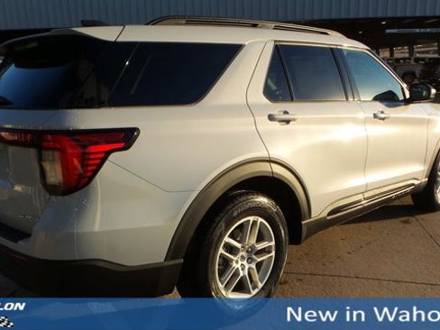 New 2026 Ford Explorer Active image 25
