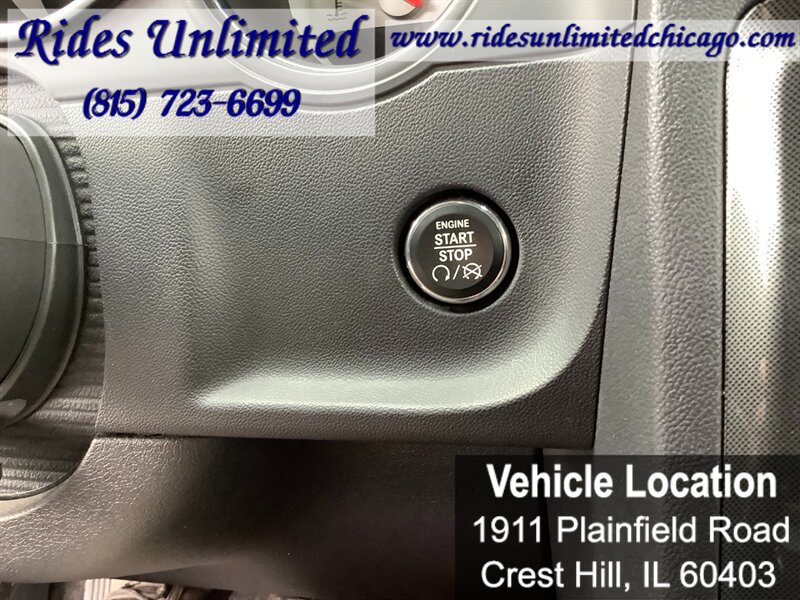 Used 2010 Dodge Challenger SRT8 w/ SRT Option Group II RWD image 22