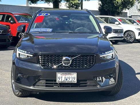 Certified 2025 Volvo XC40 B5 Plus w/ Protection Package Premier image 2