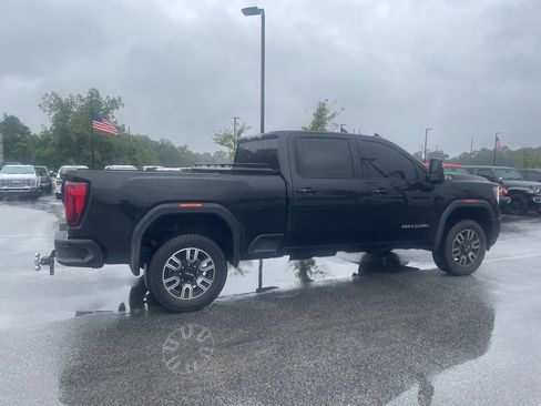 Used 2023 GMC Sierra 2500 AT4 w/ Gooseneck/5TH Wheel Package AWD/4WD image 3