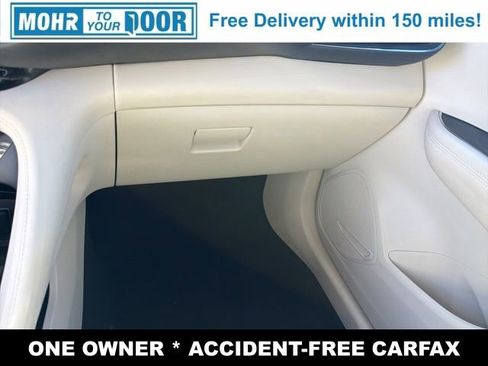 Used 2022 Buick Envision Essence w/ Safety Package image 28