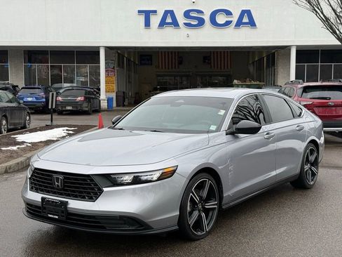 Used 2023 Honda Accord Sport image 1