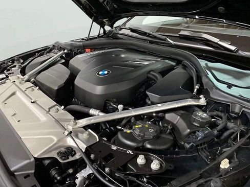Used 2025 BMW 430i Convertible w/ Premium Package RWD image 19