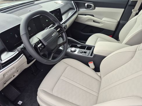 New 2026 Kia Sorento EX AWD/4WD image 10