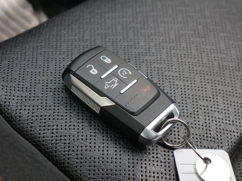 Used 2019 RAM 2500 Laramie image 42