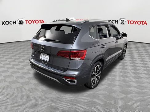 Used 2023 Volkswagen Taos SE AWD/4WD image 8