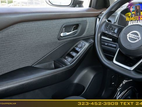 Used 2021 Nissan Rogue SV FWD image 17