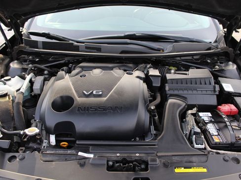 Used 2017 Nissan Maxima Platinum image 22