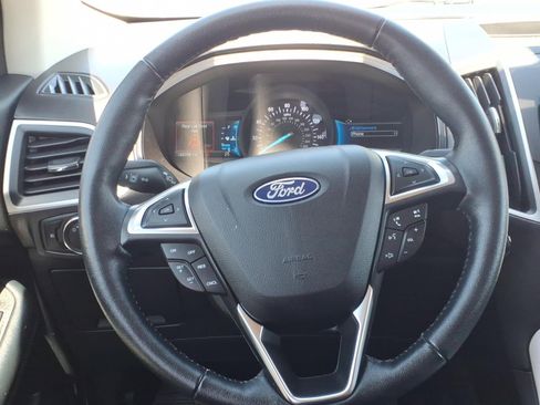 Certified 2023 Ford Edge SEL w/ Convenience Package AWD/4WD image 19