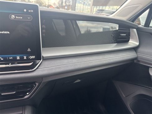 New 2026 Volkswagen Tiguan SE image 11