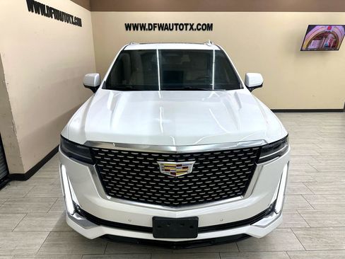 Used 2021 Cadillac Escalade Premium Luxury w/ Driver Assist Tech Package image 4