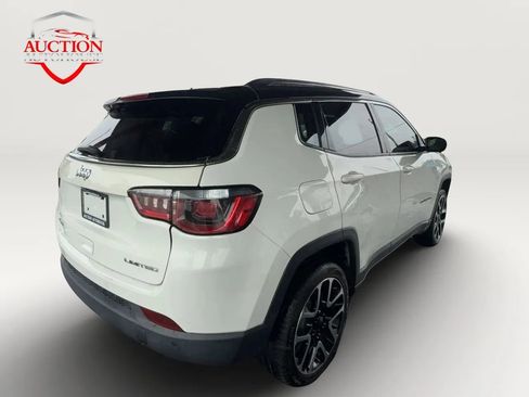 Used 2018 Jeep Compass Limited w/ Navigation Group AWD/4WD image 6