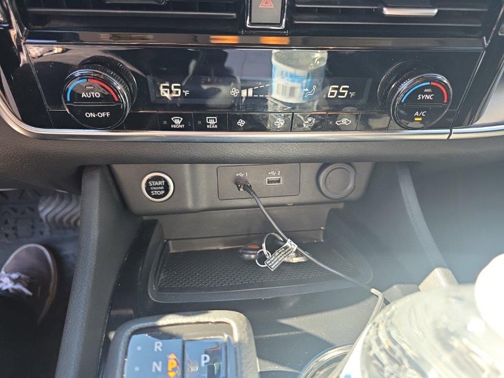 Used 2021 Nissan Rogue SV FWD image 10
