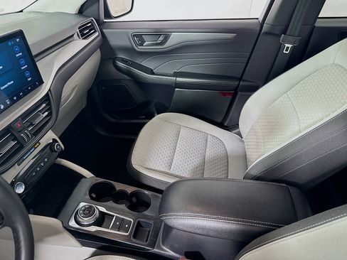 Used 2023 Ford Escape Active w/ Tech Pack #1 AWD/4WD image 24