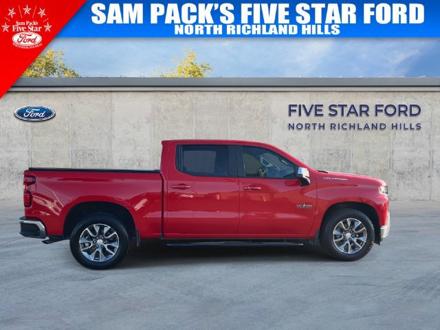Used 2021 Chevrolet Silverado 1500 LT w/ Bed Protection Package RWD image 10