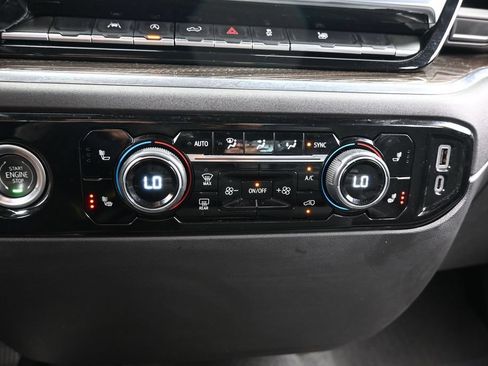Used 2022 Chevrolet Silverado 1500 RST RWD image 26