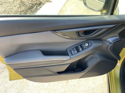 Used 2021 Subaru Crosstrek 2.5i Sport w/ Moonroof Package image 22