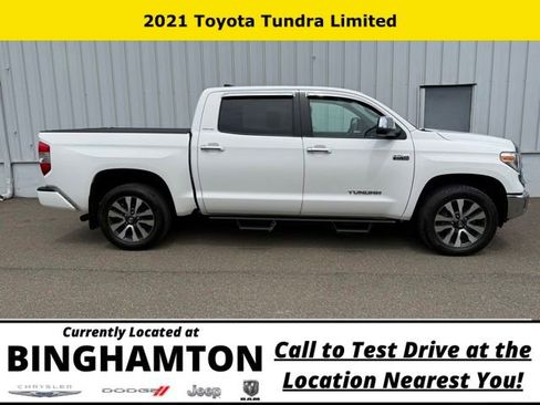 Used 2021 Toyota Tundra Limited w/ Limited Premium Package AWD/4WD image 5