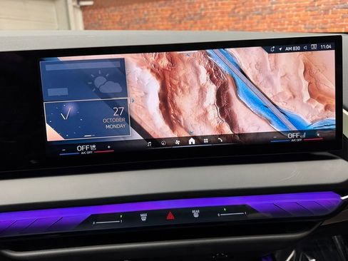 Certified 2025 BMW X3 xDrive30i w/ Premium Package image 20