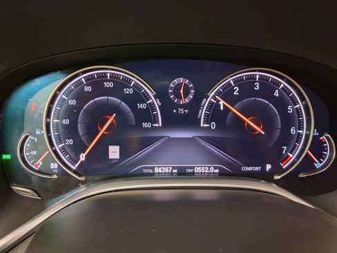 Used 2019 BMW 740i 740i w/ Cold Weather Package image 19