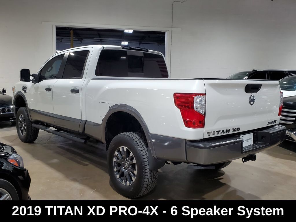 Used 2019 Nissan Titan PRO-4X AWD/4WD image 11
