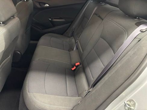 Used 2016 Chevrolet Cruze LT w/ Convenience Package image 7