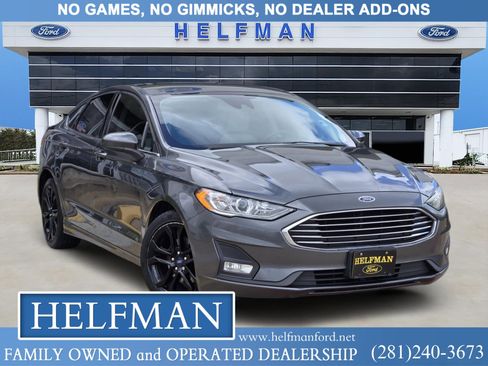 Used 2020 Ford Fusion SE w/ Equipment Group 151A FWD image 1
