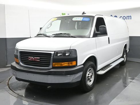Used 2024 GMC Savana 2500 w/ Driver Convenience Package RWD image 16