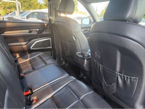 Used 2020 Kia Telluride EX image 19