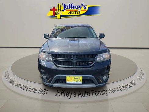 Used 2014 Dodge Journey R/T w/ Flexible Seating Group FWD image 4