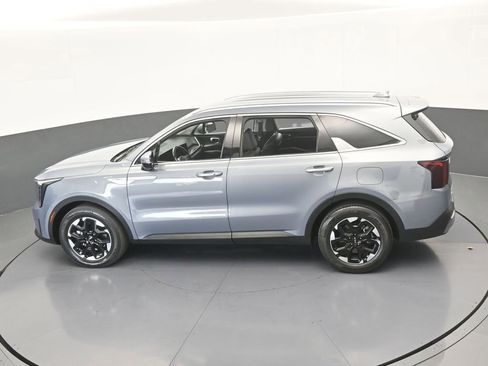 Used 2025 Kia Sorento S FWD image 49