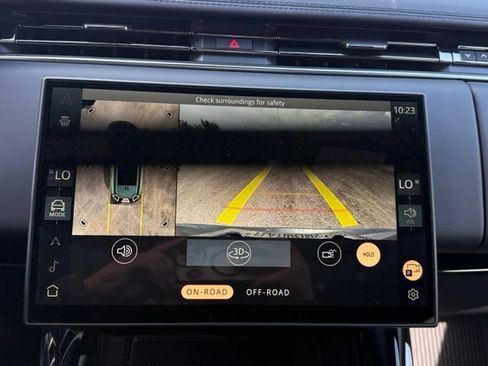 Used 2025 Land Rover Range Rover Sport SE AWD/4WD image 20