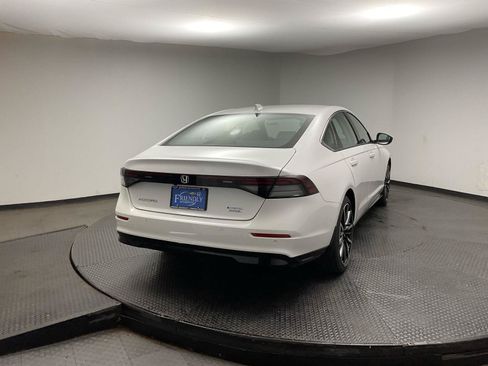 New 2026 Honda Accord Touring image 7