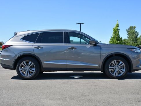 Used 2024 Acura MDX SH-AWD image 8