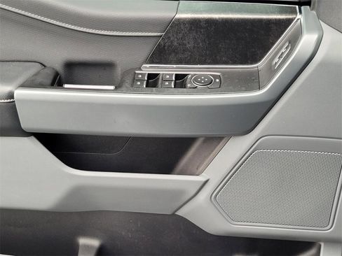 Used 2022 Ford F150 XLT w/ Equipment Group 302A High image 30