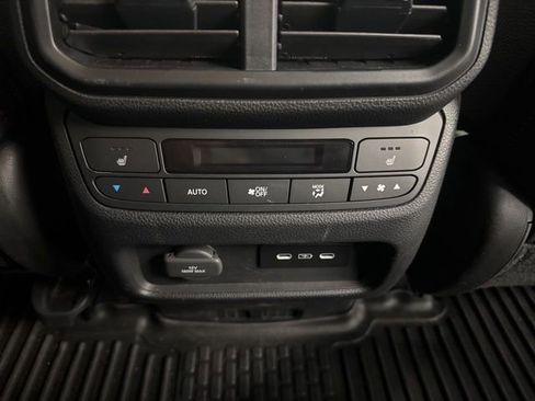 Used 2025 Honda Ridgeline Black Edition image 29