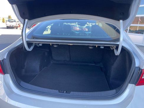 Used 2016 Chevrolet Malibu Premier w/ Driver Confidence Package II FWD image 13
