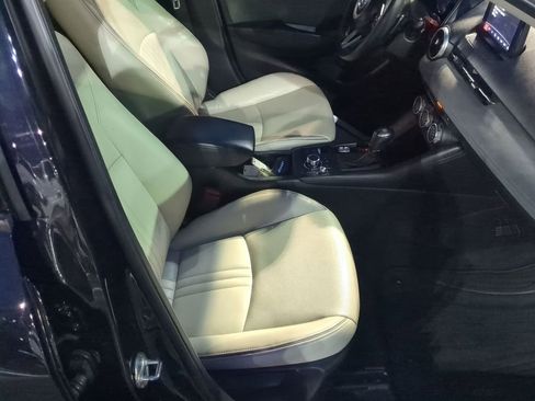 Used 2019 MAZDA CX-3 Grand Touring image 17