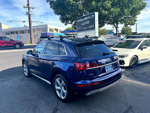 Used 2021 Audi Q5 2.0T Premium Plus w/ Premium Plus Package image 2