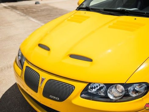Used 2004 Pontiac GTO image 21