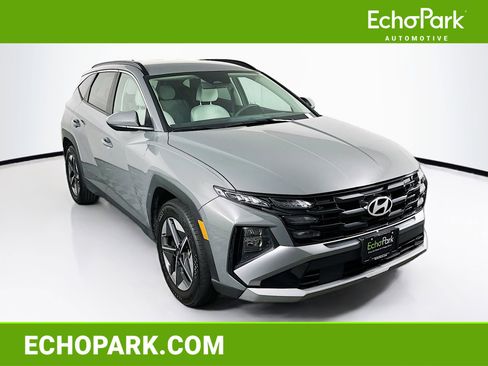 Used 2025 Hyundai Tucson SEL image 1