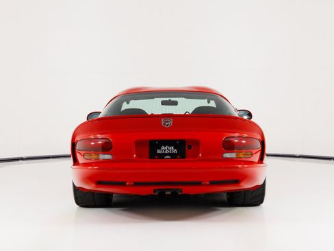 Used 1999 Dodge Viper GTS RWD image 4