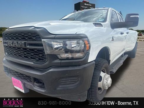 Used 2024 RAM 3500 Tradesman AWD/4WD image 3