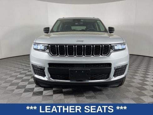 Used 2023 Jeep Grand Cherokee L Limited AWD/4WD image 3