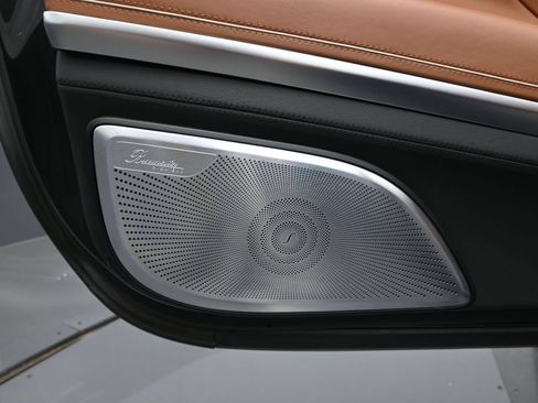 Used 2017 Mercedes-Benz S 550 Cabriolet image 13